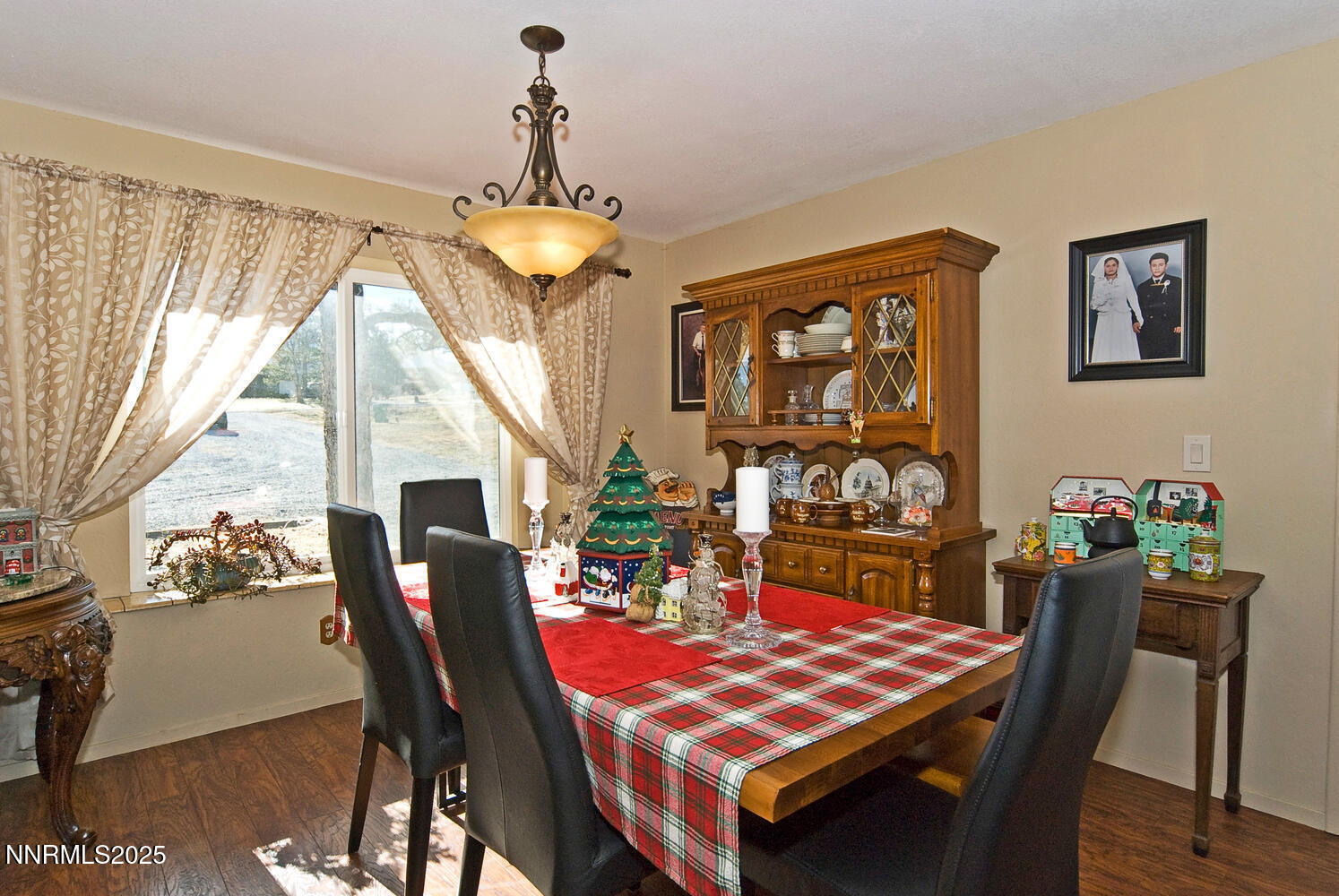 10300 Wells Fargo Rd Reno NV-large-015-0