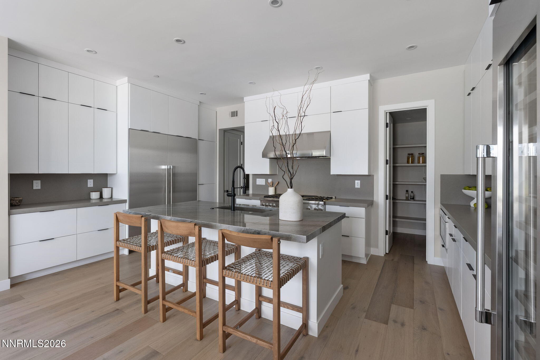 5-web-or-mls-77 Caballada-6