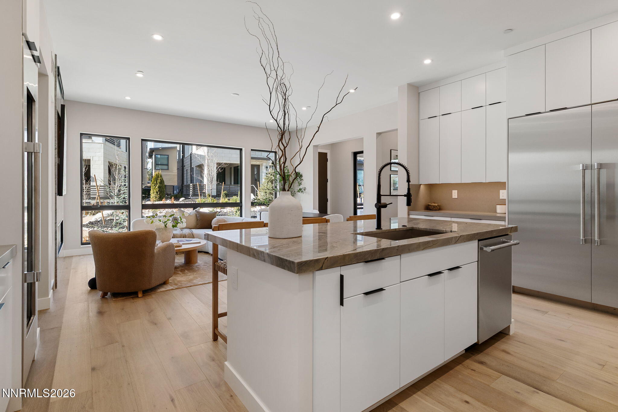 46-web-or-mls-77 Cabballada Feb 6-6