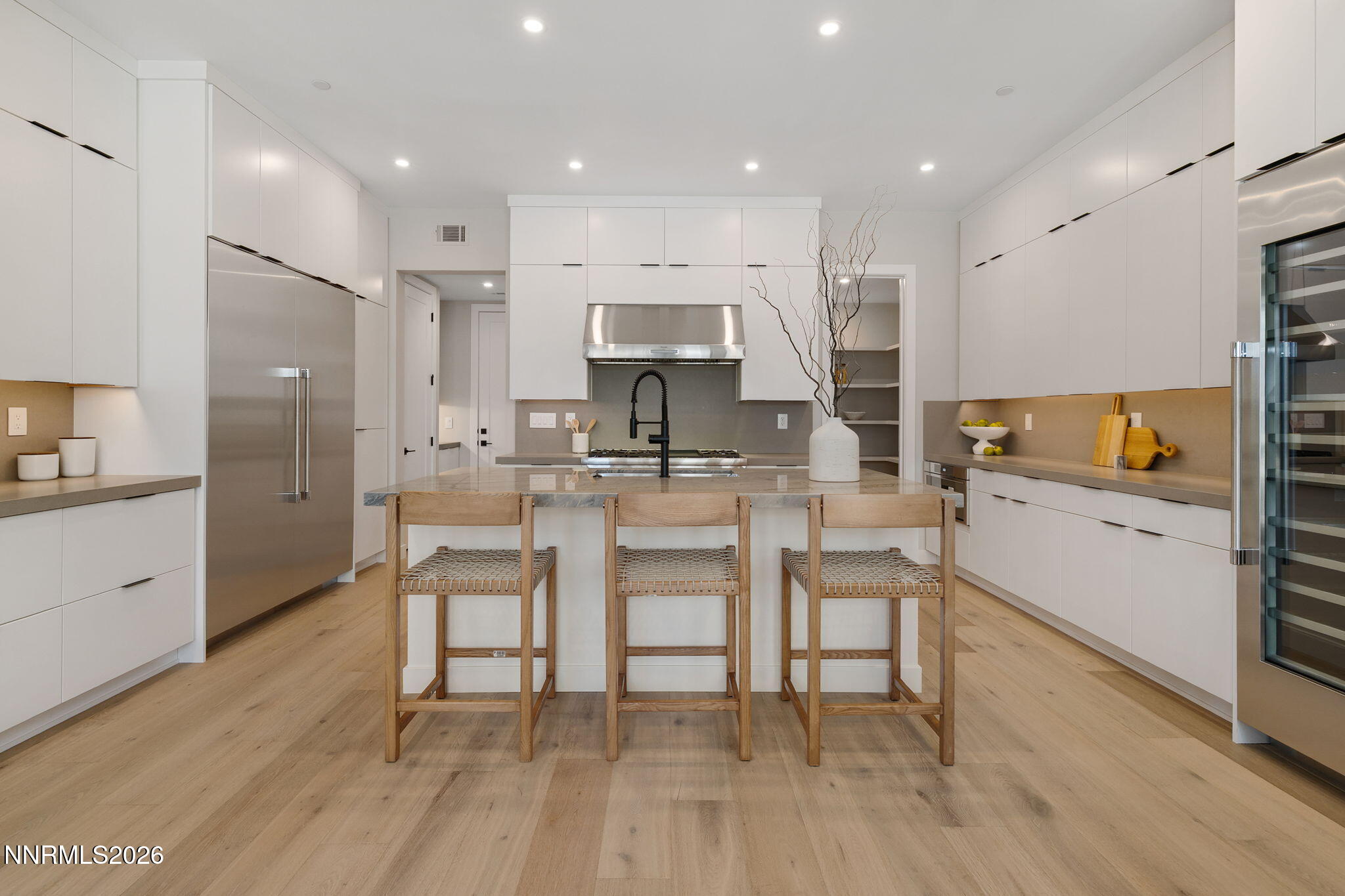 49-web-or-mls-77 Cabballada Feb 6-5