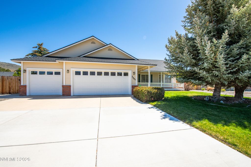 Photo of 2887 San Gabriel Drive, Minden, NV 89423 (MLS # 260004984)