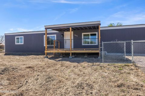 843 Silver Way, Fernley, NV 89408 - #: 260004546