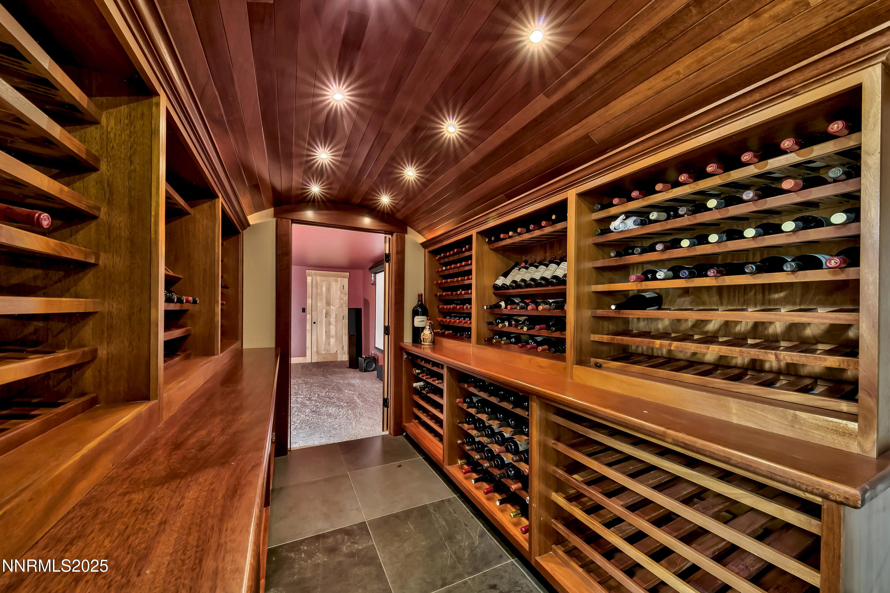 013 20 Cal Neva Drive