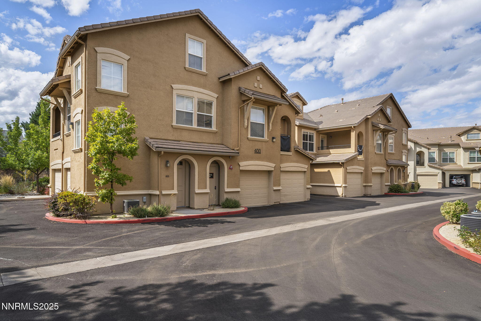 1-web-or-mls-_DSC7049