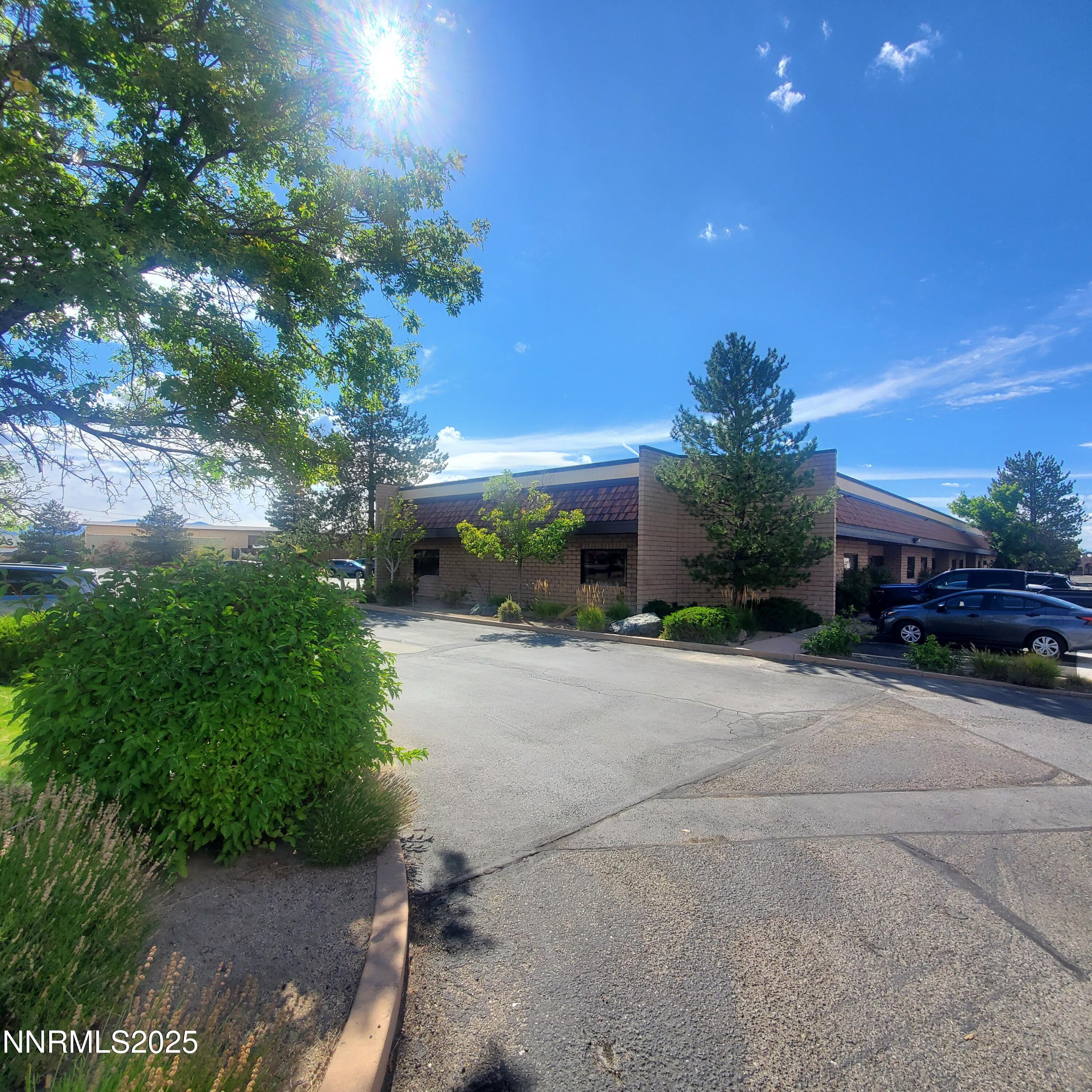 Old Hot Springs front drive in