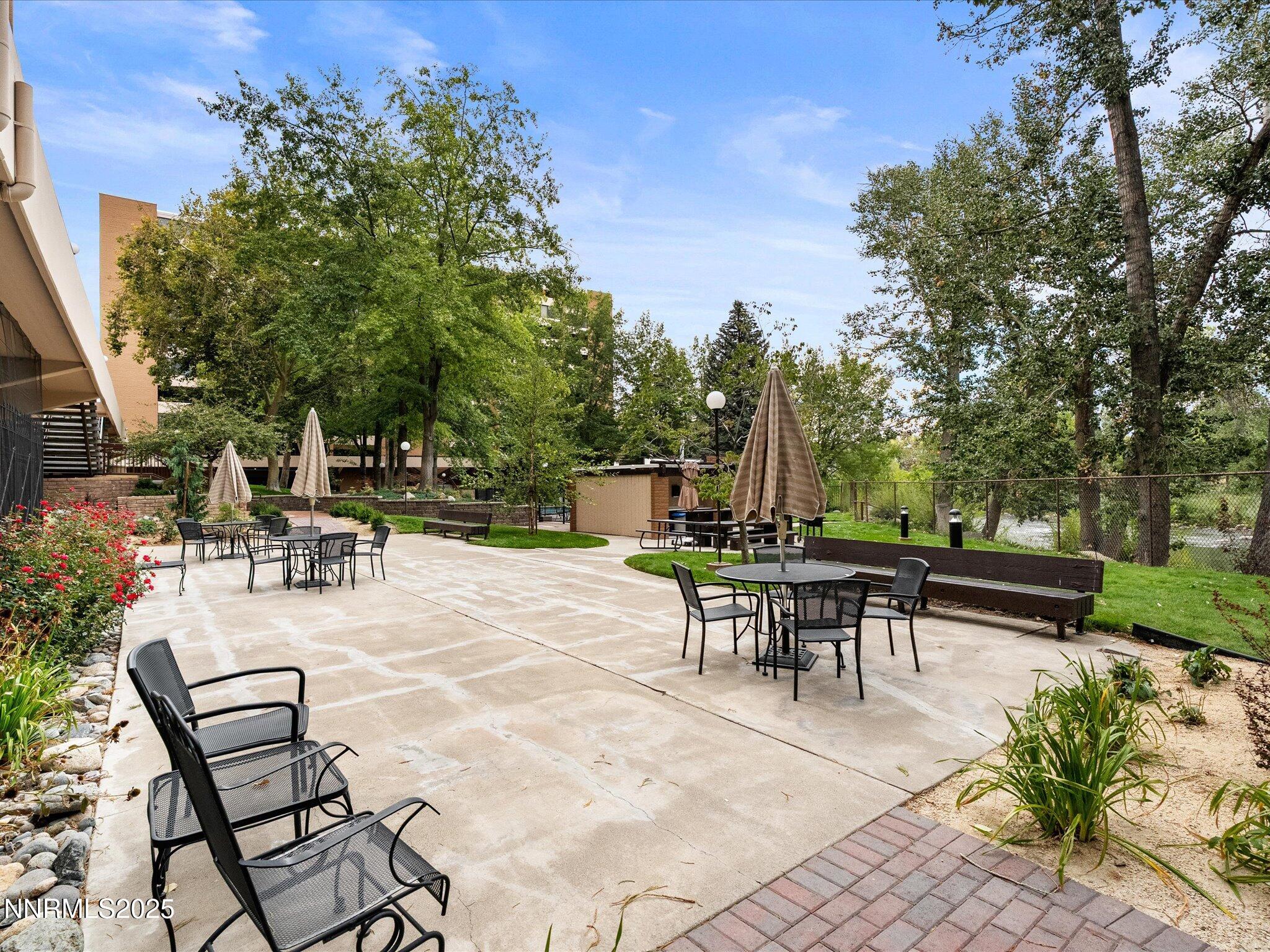 38-1200 Riverside Dr- Unit 1276-137