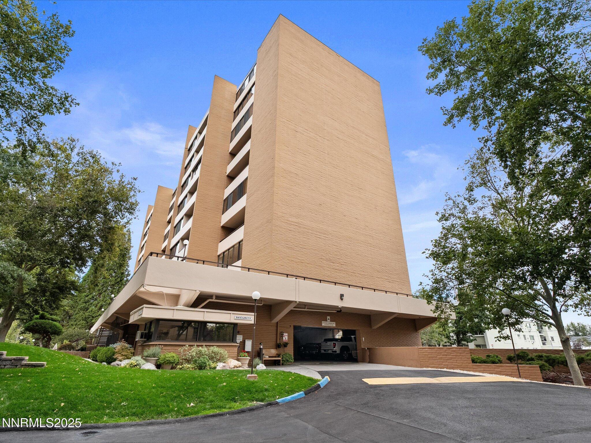 33-1200 Riverside Dr- Unit 1276-132