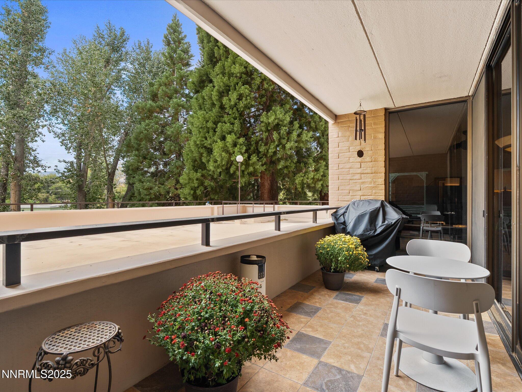 19-1200 Riverside Dr- Unit 1276-118