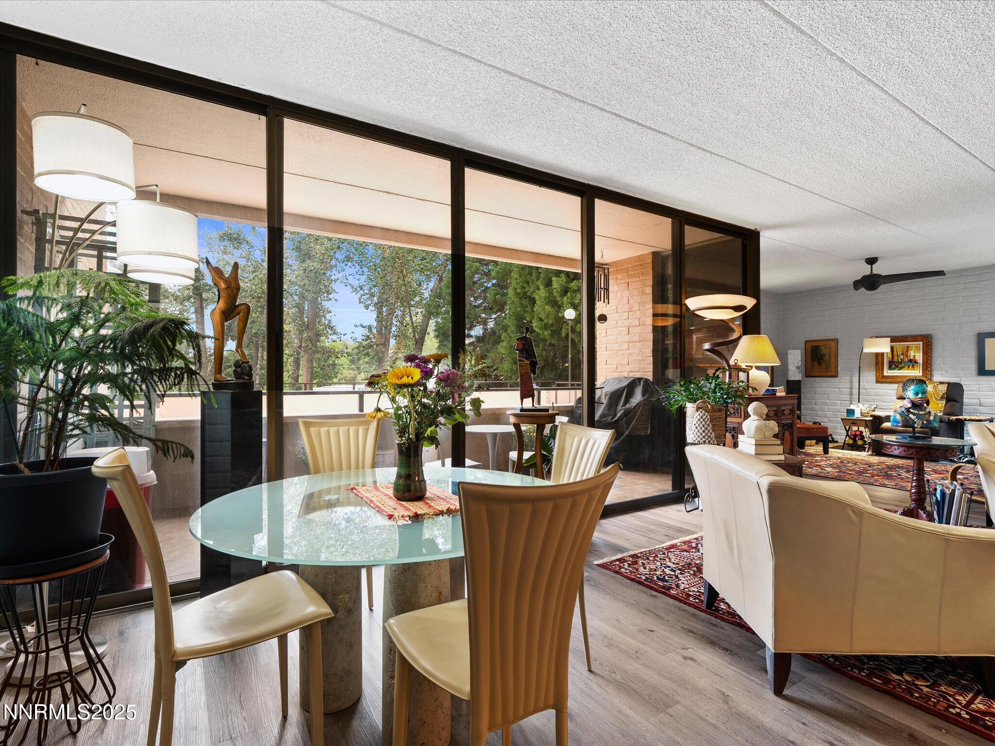 05-1200 Riverside Dr- Unit 1276-104