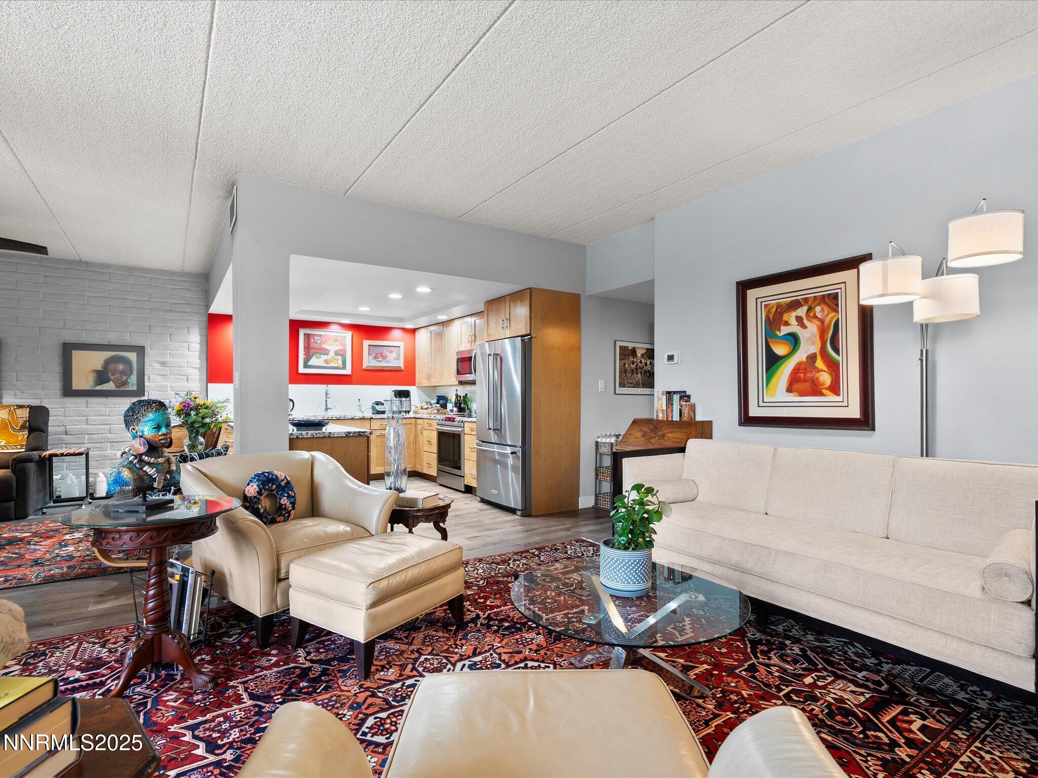 08-1200 Riverside Dr- Unit 1276-107