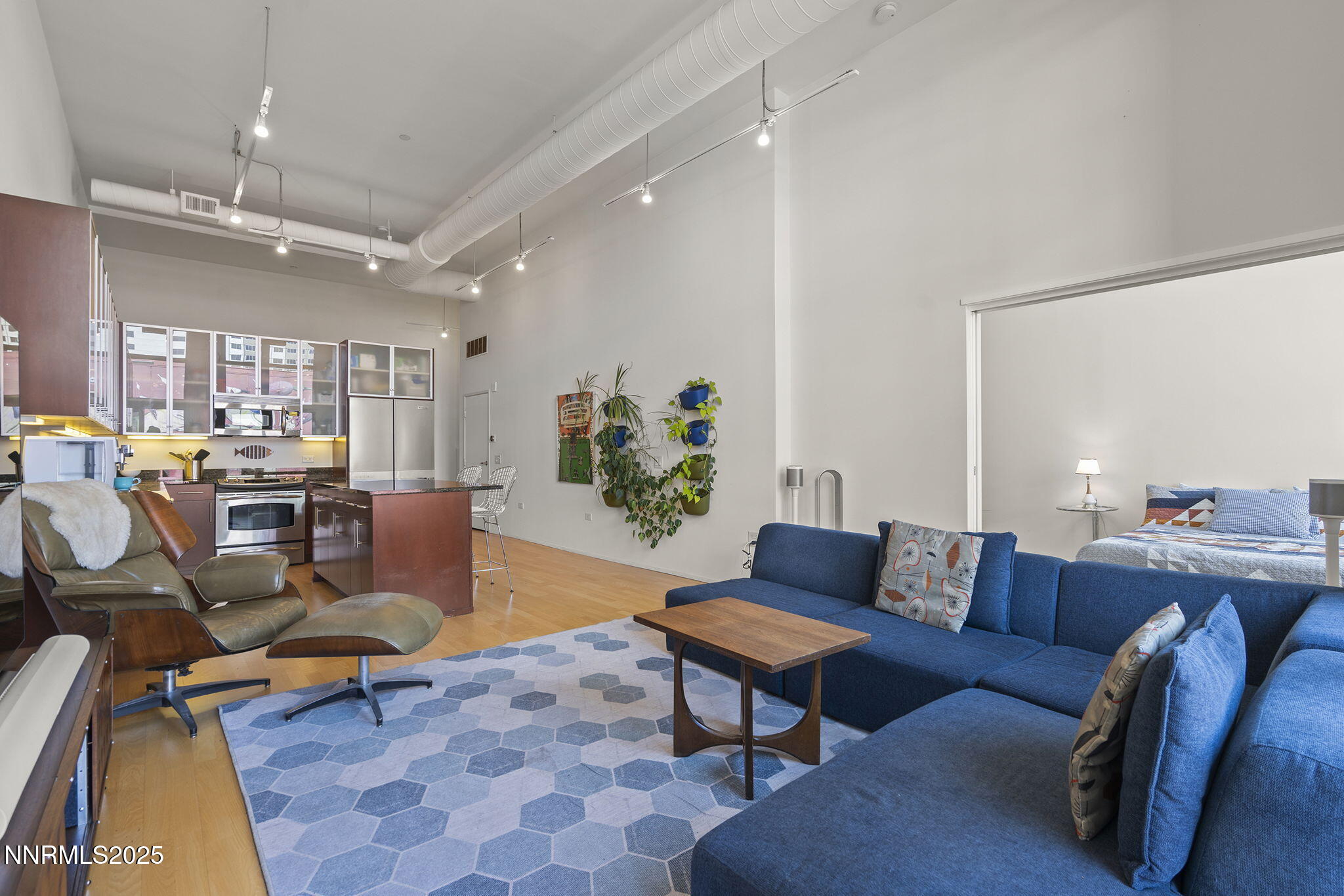 11-web-or-mls-_DSC0485