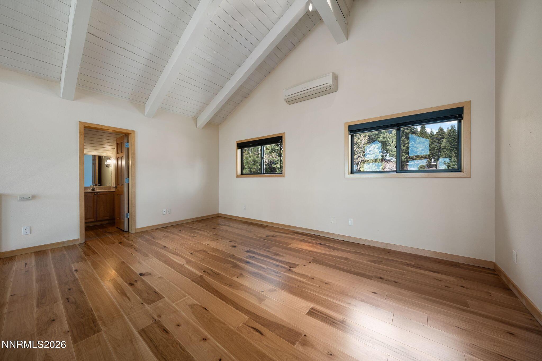 60-web-or-mls-608 Dorothy-16