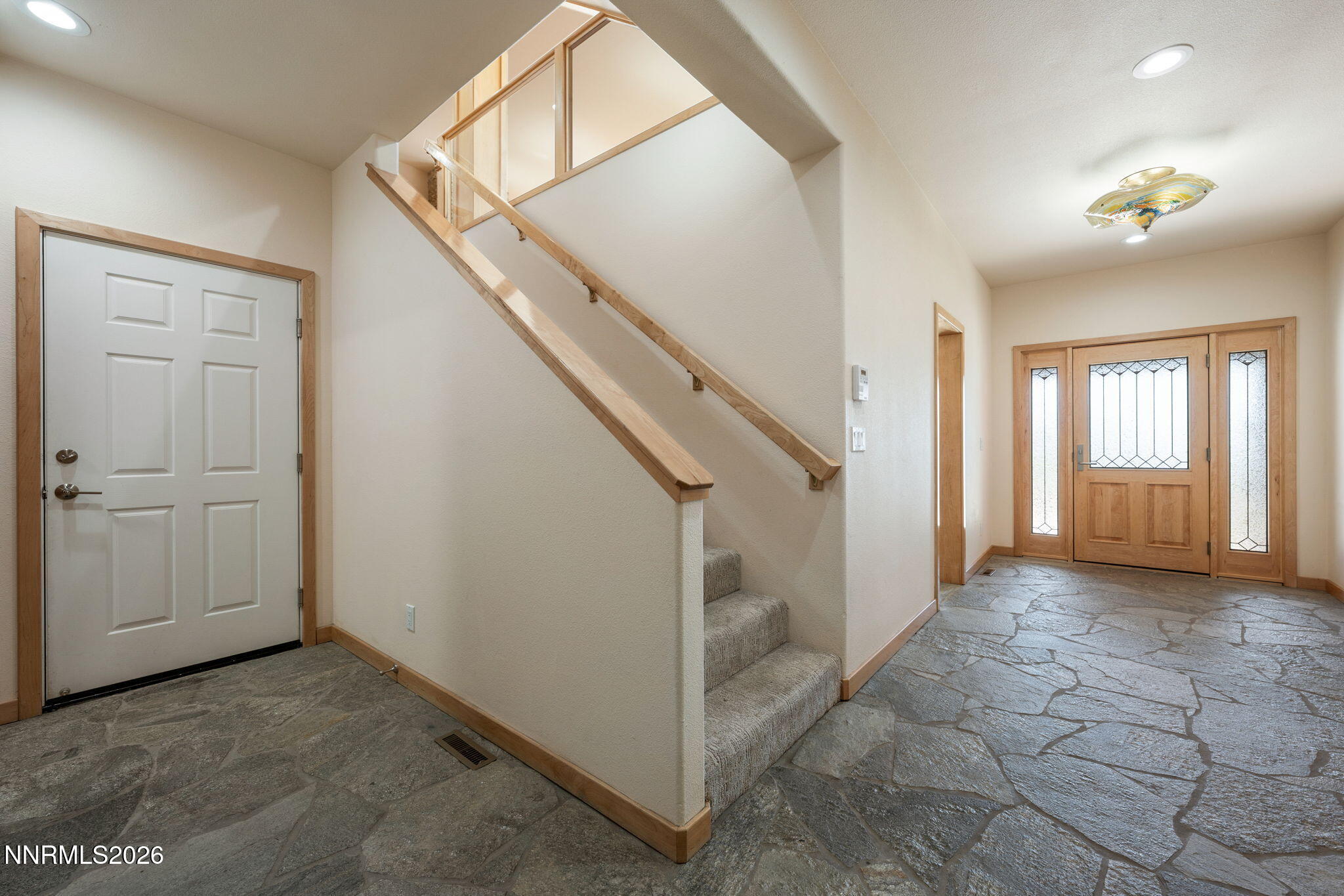 62-web-or-mls-608 Dorothy-13