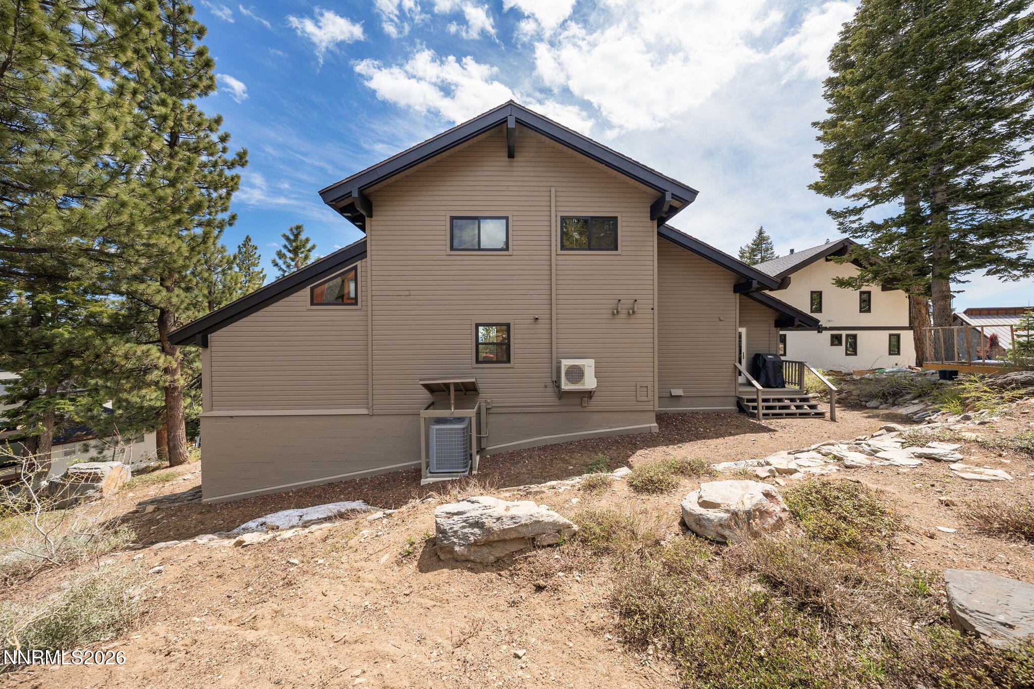 12-web-or-mls-608 Dorothy-62