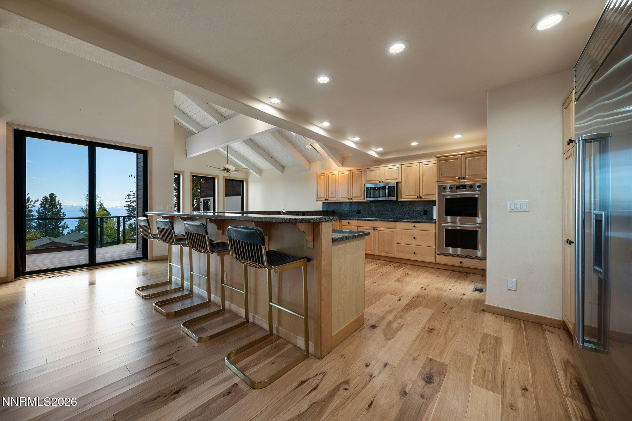 48-web-or-mls-608 Dorothy-25
