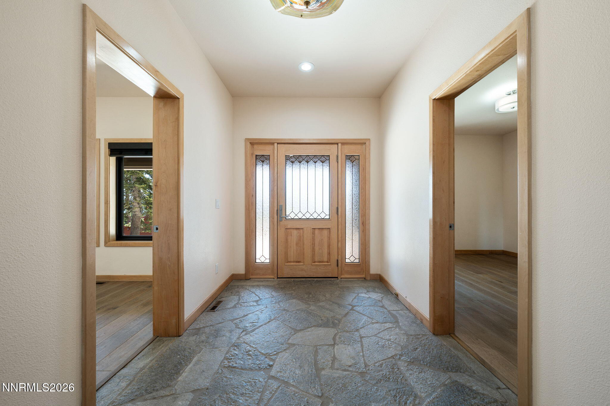 63-web-or-mls-608 Dorothy-12
