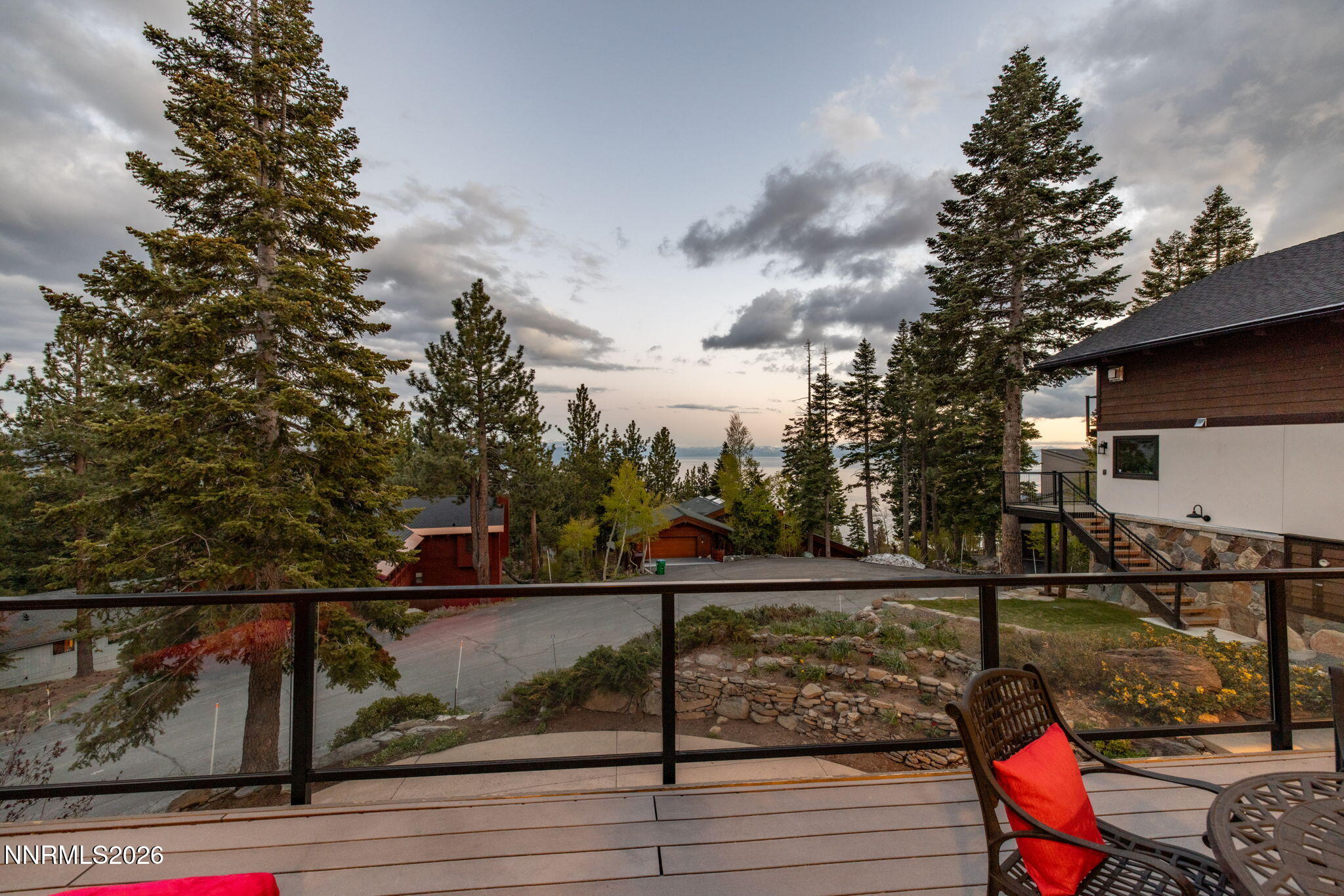 80-web-or-mls-608 Dorothy twilight-5
