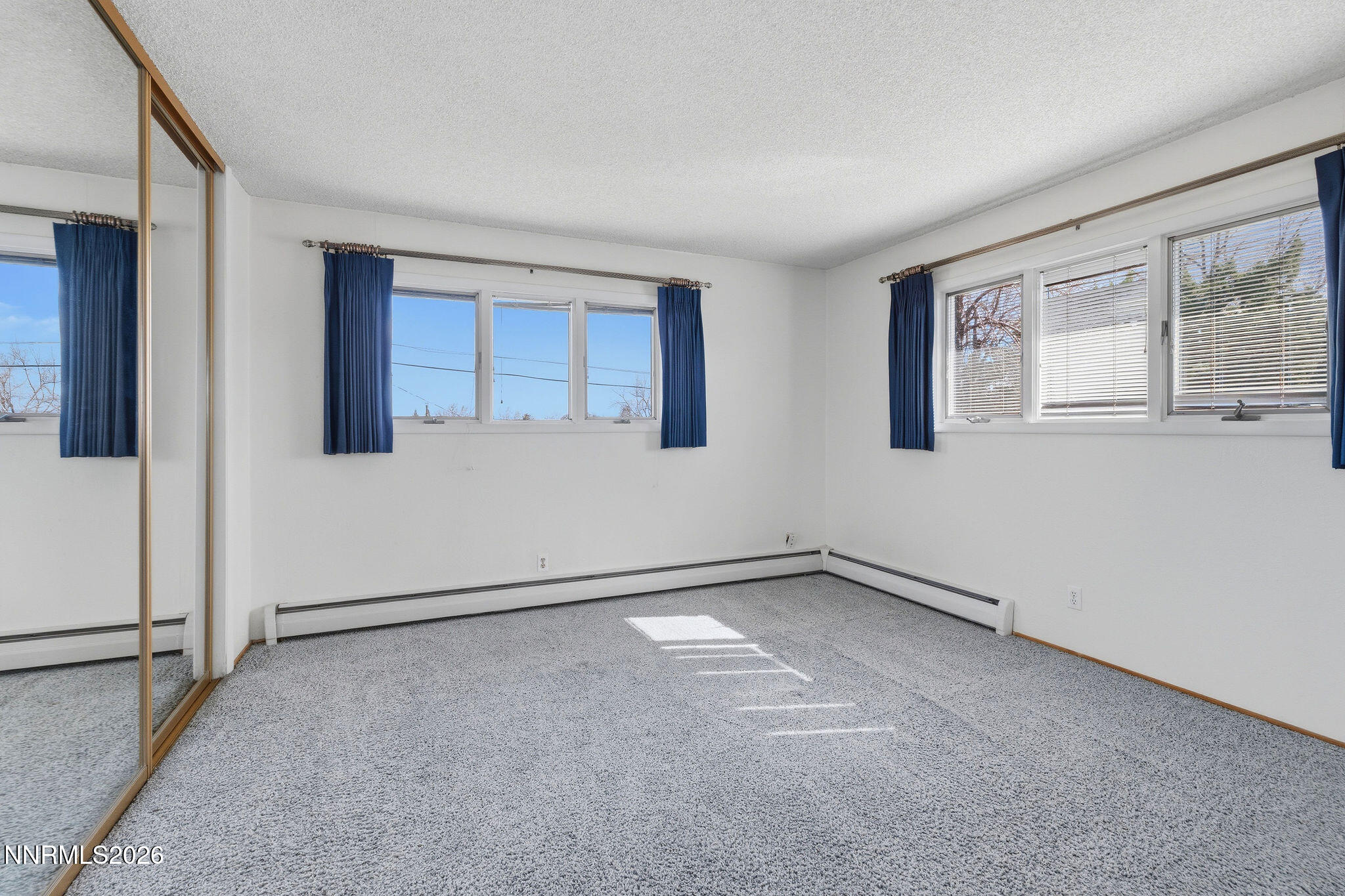 3255NormanDrive-19