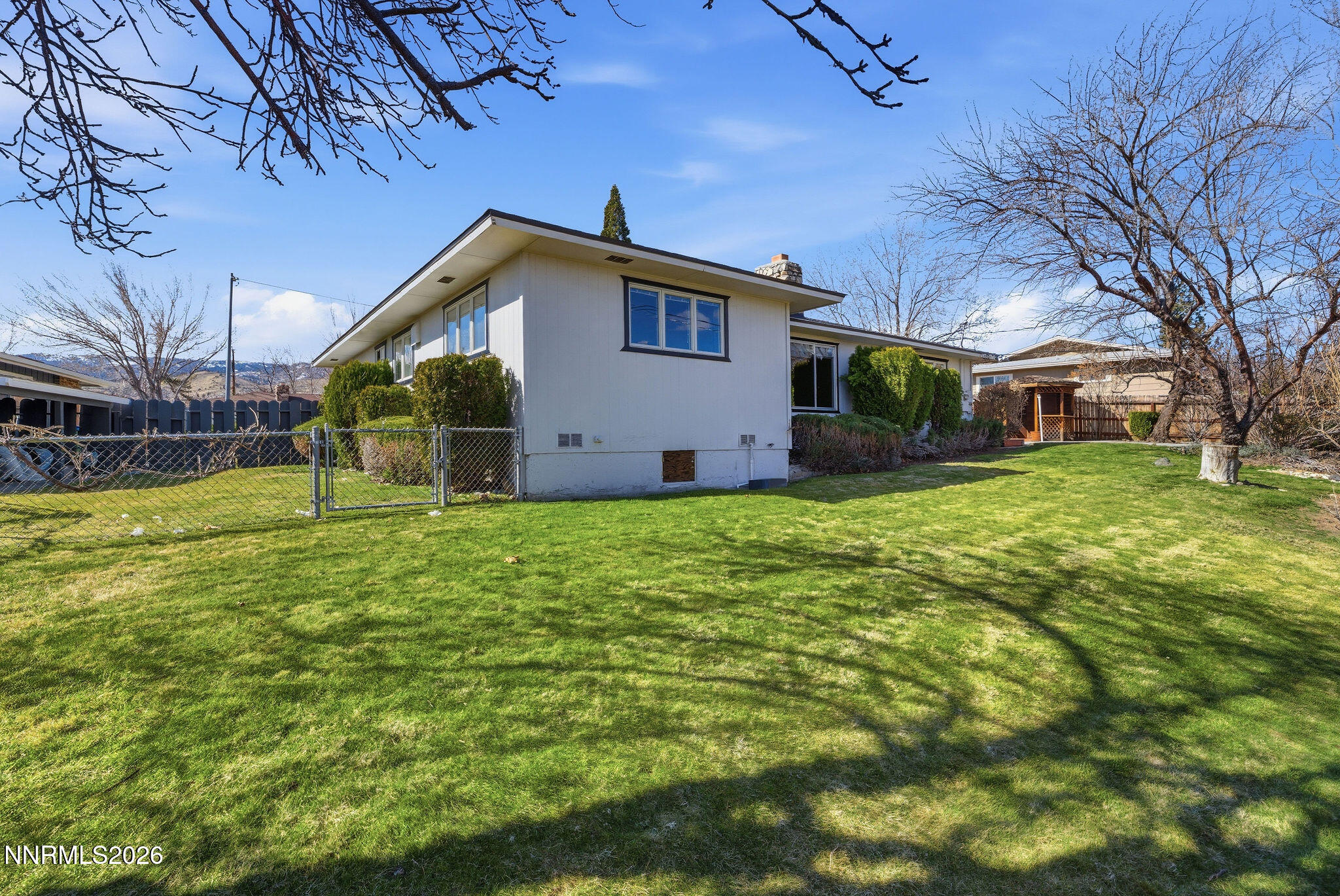 3255NormanDrive-38