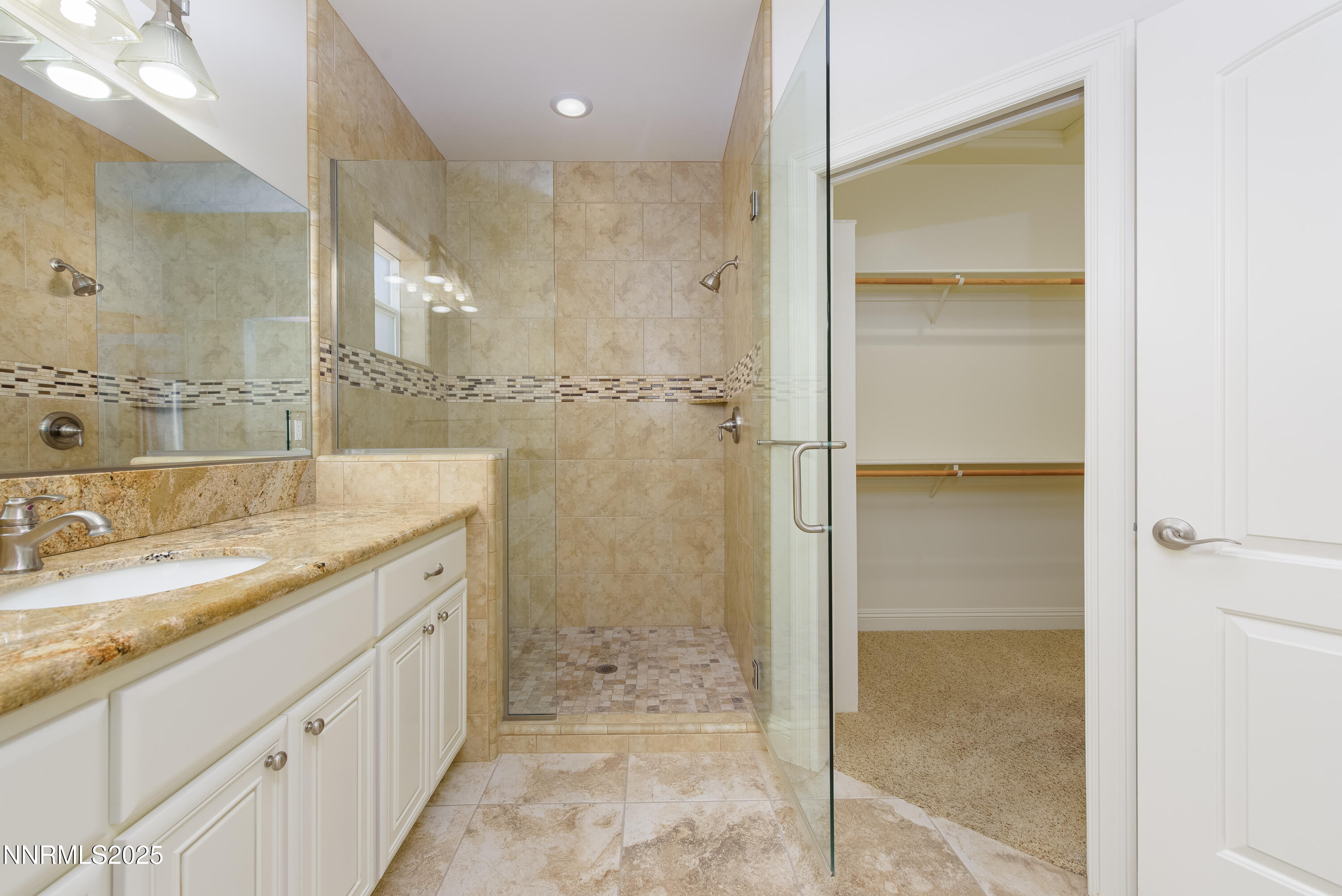 1046 Rocky Terrace Dr-53