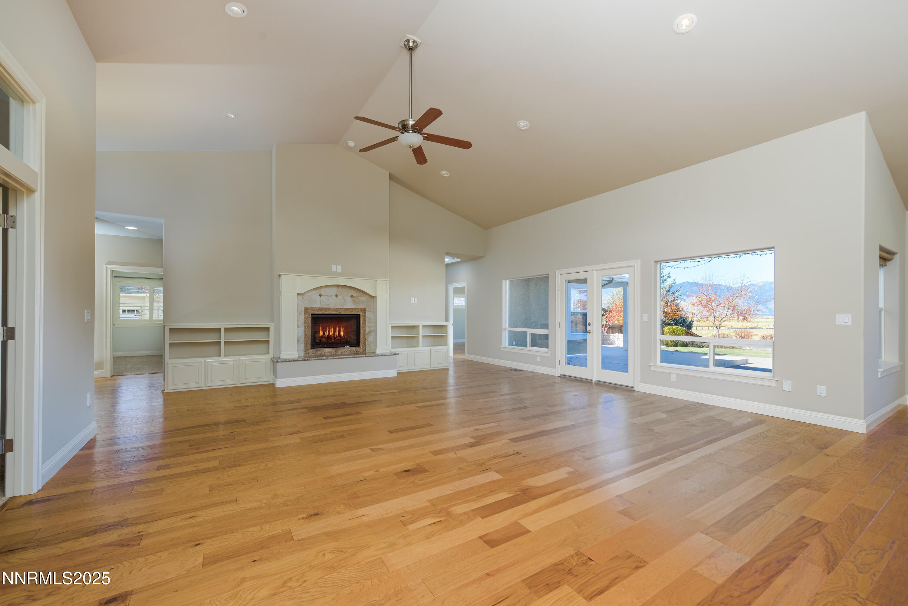 1046 Rocky Terrace Dr-44