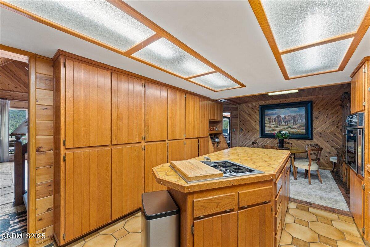 021-16400 Logan Meadow Lane Reno NV 8951