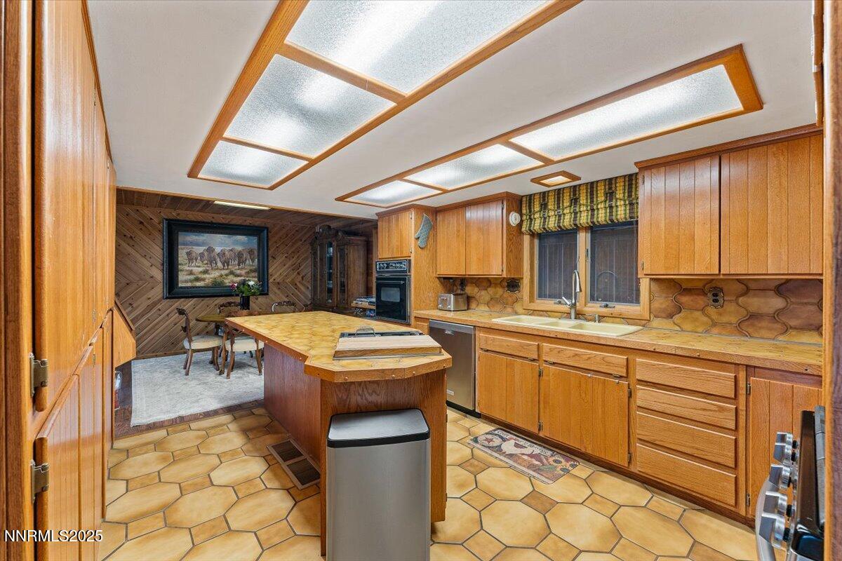 022-16400 Logan Meadow Lane Reno NV 8951