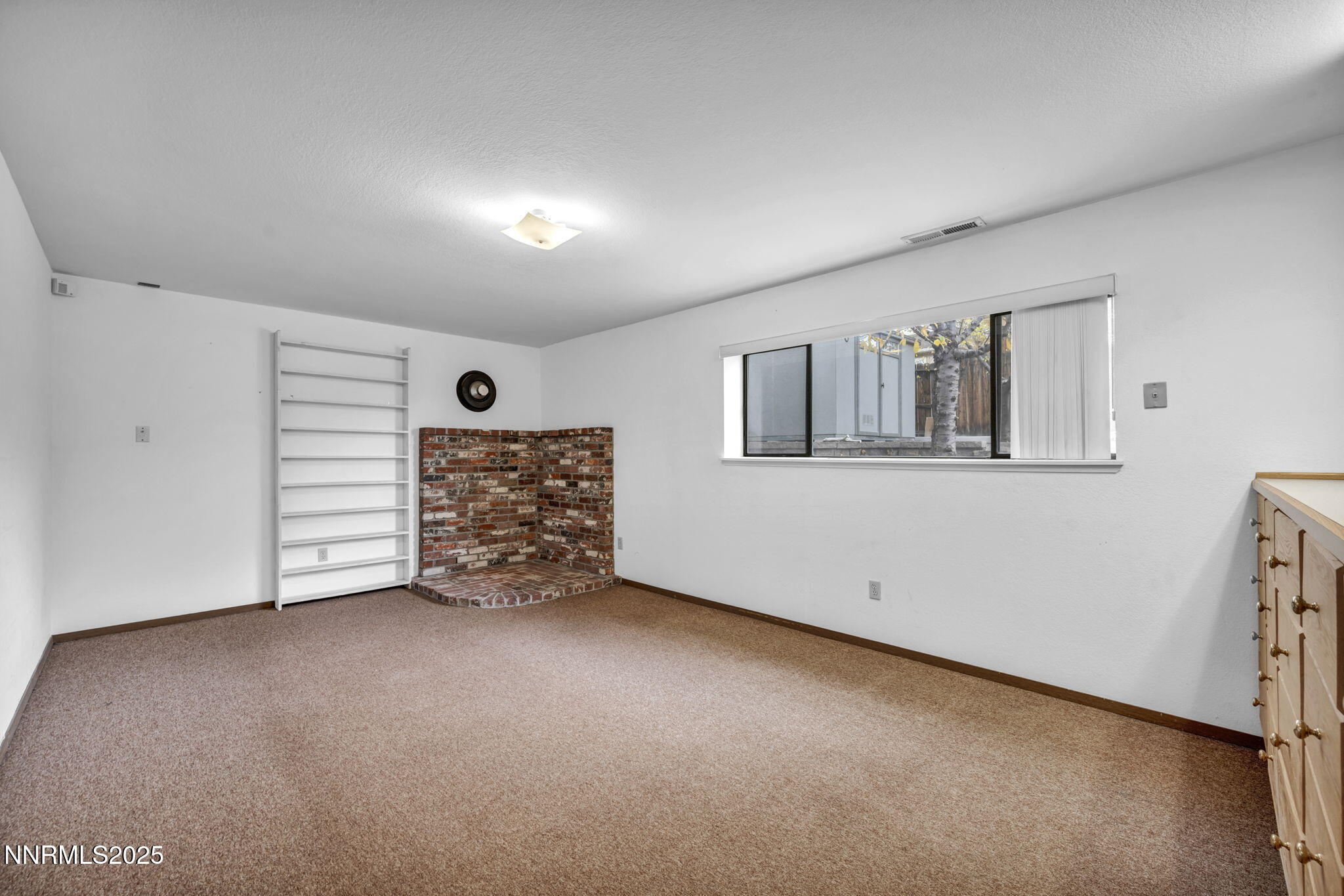 60-web-or-mls-3405-bowie-rd