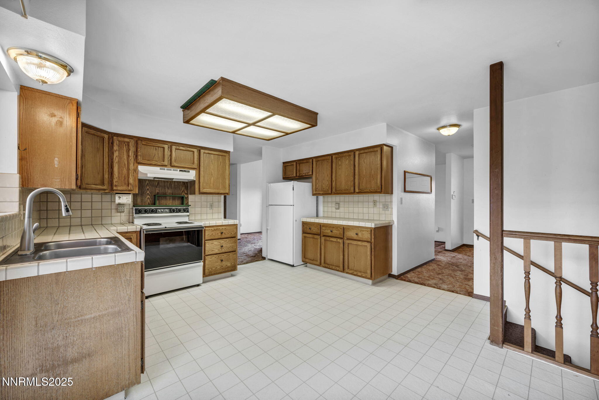 39-web-or-mls-3405-bowie-rd