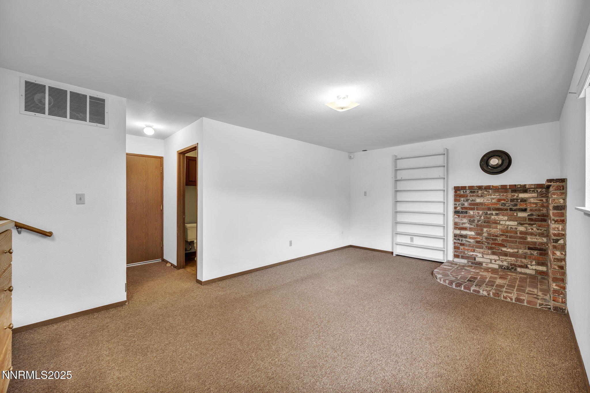 62-web-or-mls-3405-bowie-rd