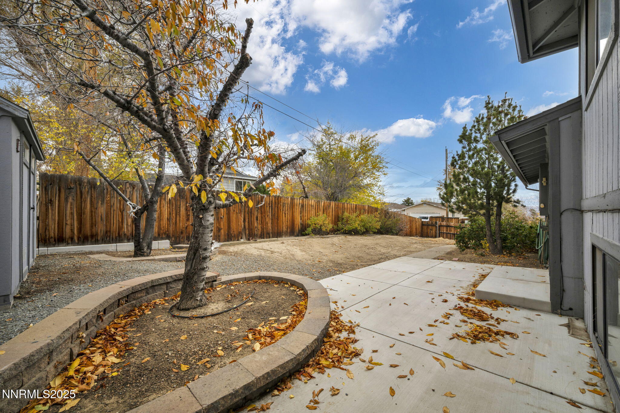 11-web-or-mls-3405-bowie-rd