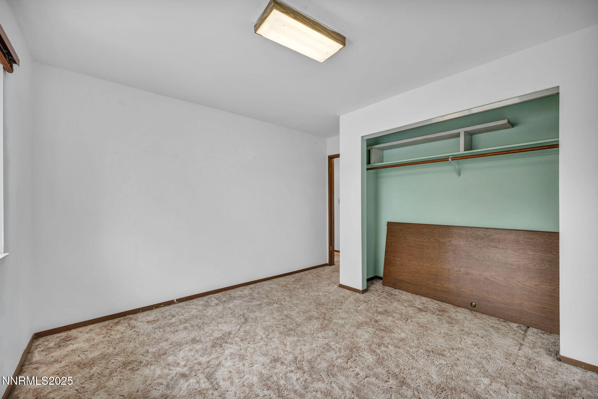 47-web-or-mls-3405-bowie-rd