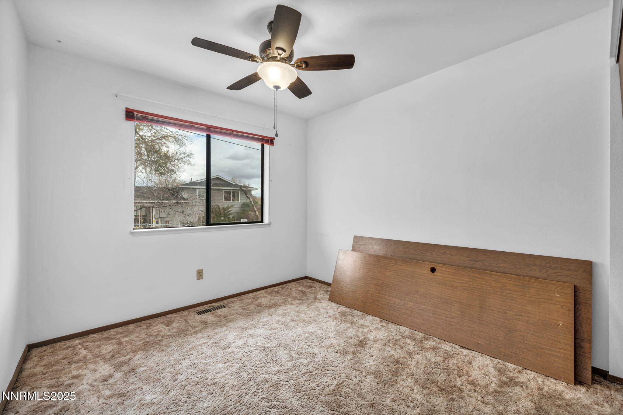 48-web-or-mls-3405-bowie-rd