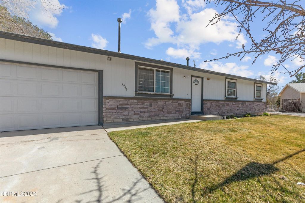 Photo of 3940 Vireo Court, Reno, NV 89508 (MLS # 260003034)