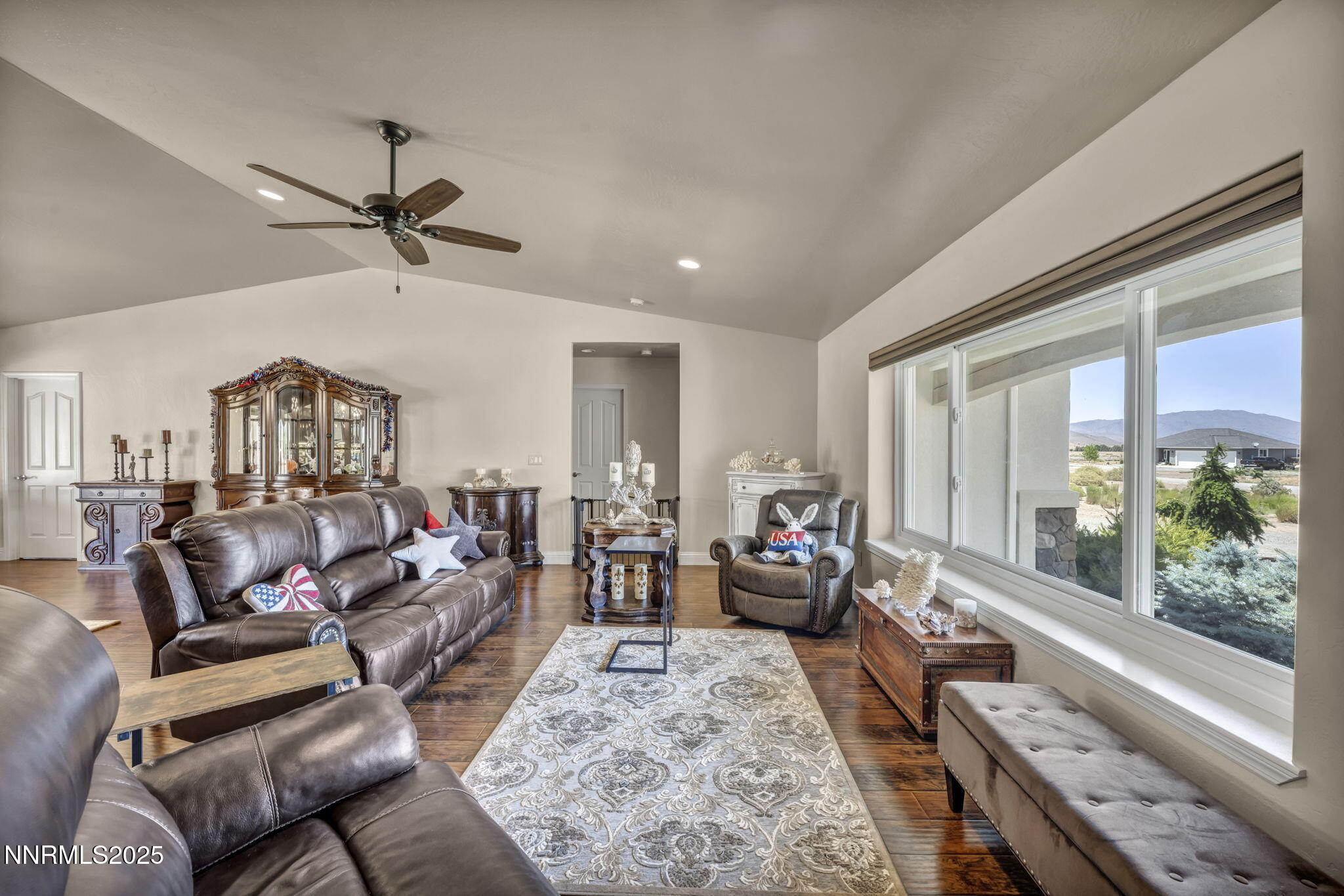 75-web-or-mls-150-brandon-rnch-ct