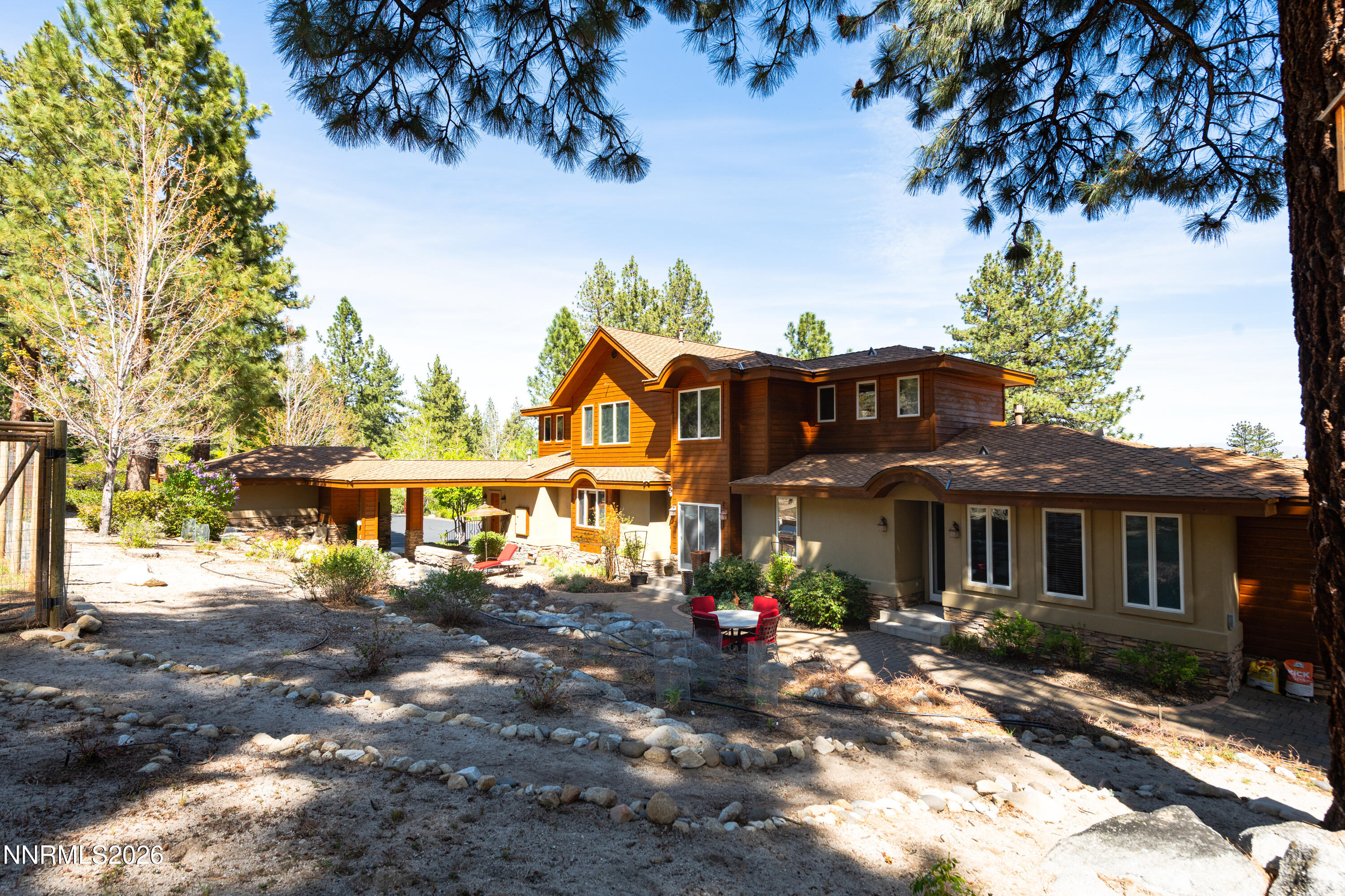 Gardnerville, Nevada, 89460, United States, 4 Bedrooms Bedrooms, ,4 BathroomsBathrooms,Residential,Active,2035653