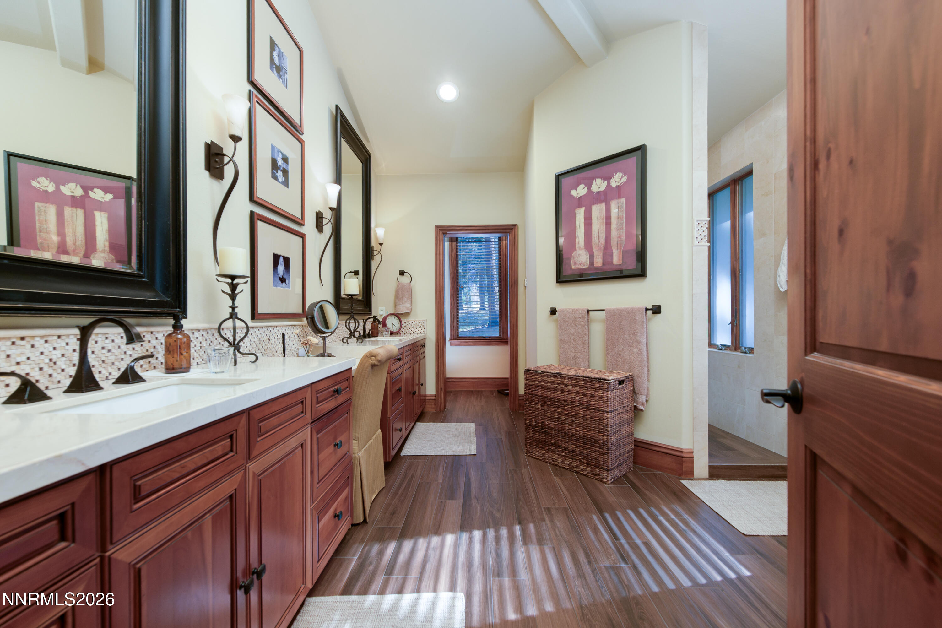 Gardnerville, Nevada, 89460, United States, 4 Bedrooms Bedrooms, ,4 BathroomsBathrooms,Residential,Active,2035653