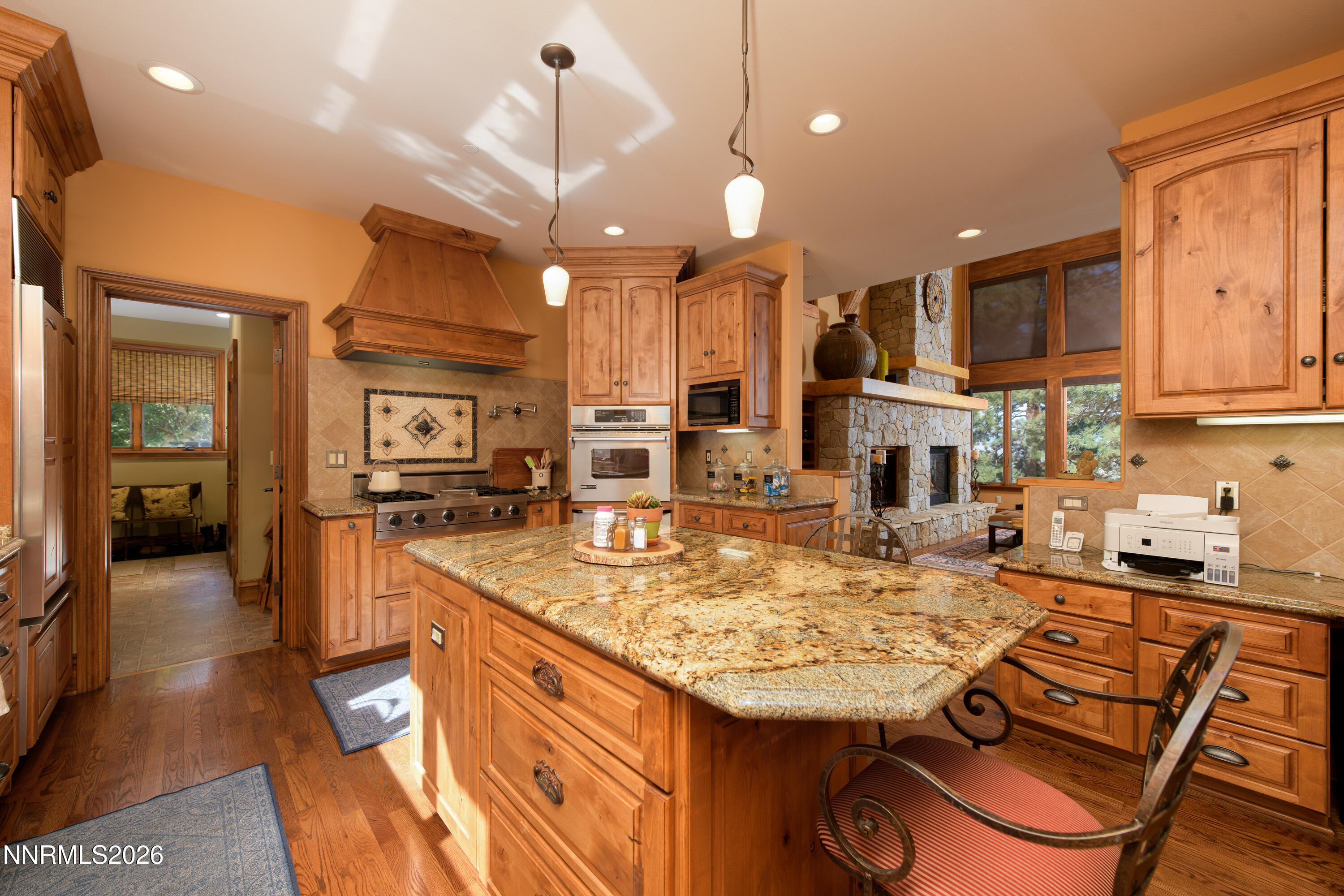 Gardnerville, Nevada, 89460, United States, 4 Bedrooms Bedrooms, ,4 BathroomsBathrooms,Residential,Active,2035653