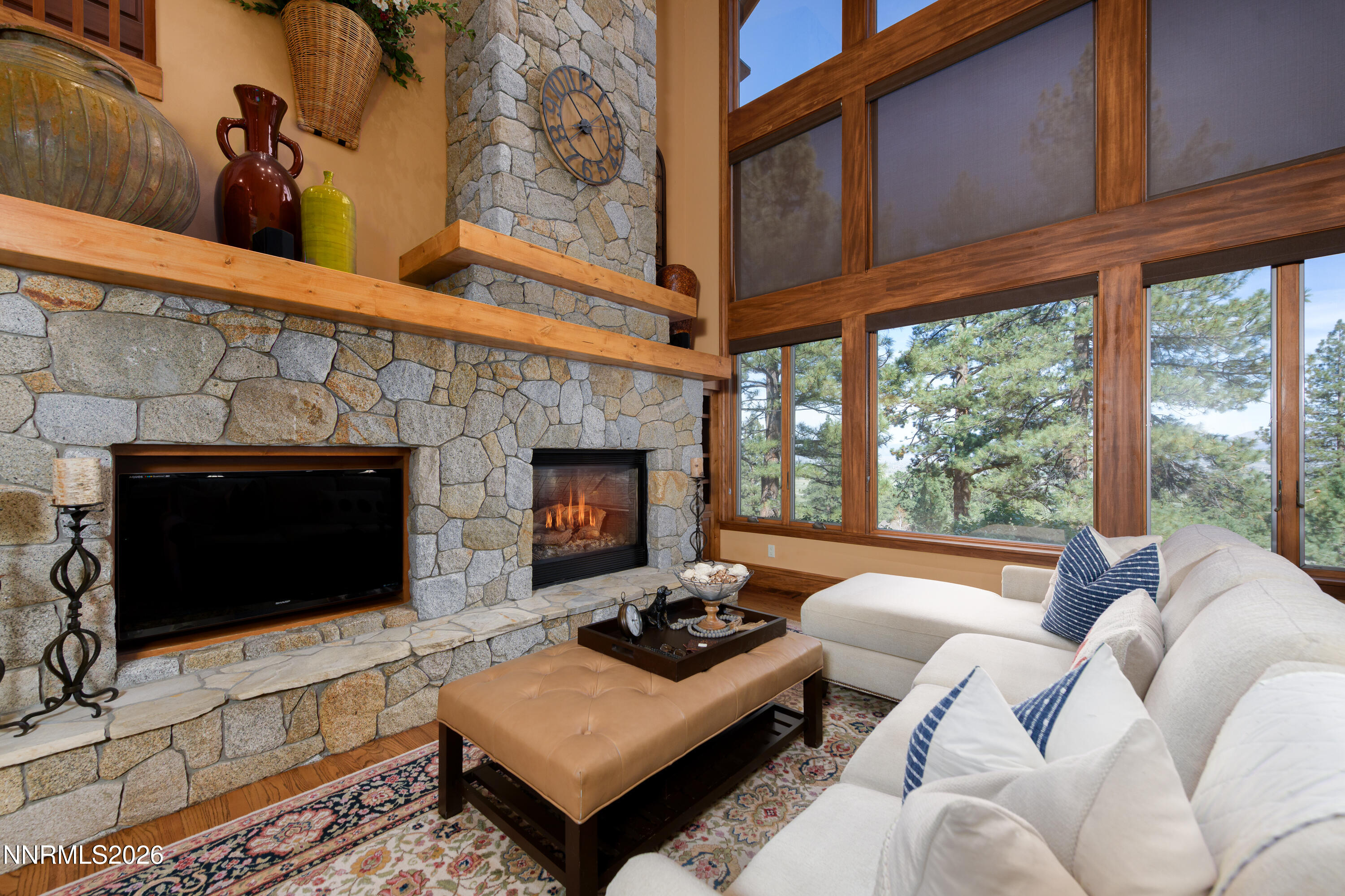 Gardnerville, Nevada, 89460, United States, 4 Bedrooms Bedrooms, ,4 BathroomsBathrooms,Residential,Active,2035653