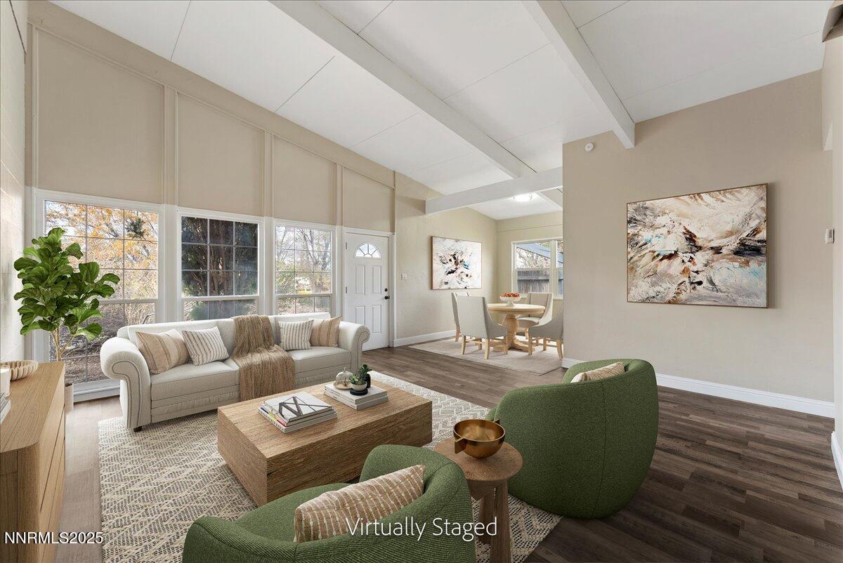 06-Virtually Staged (1 of 2)