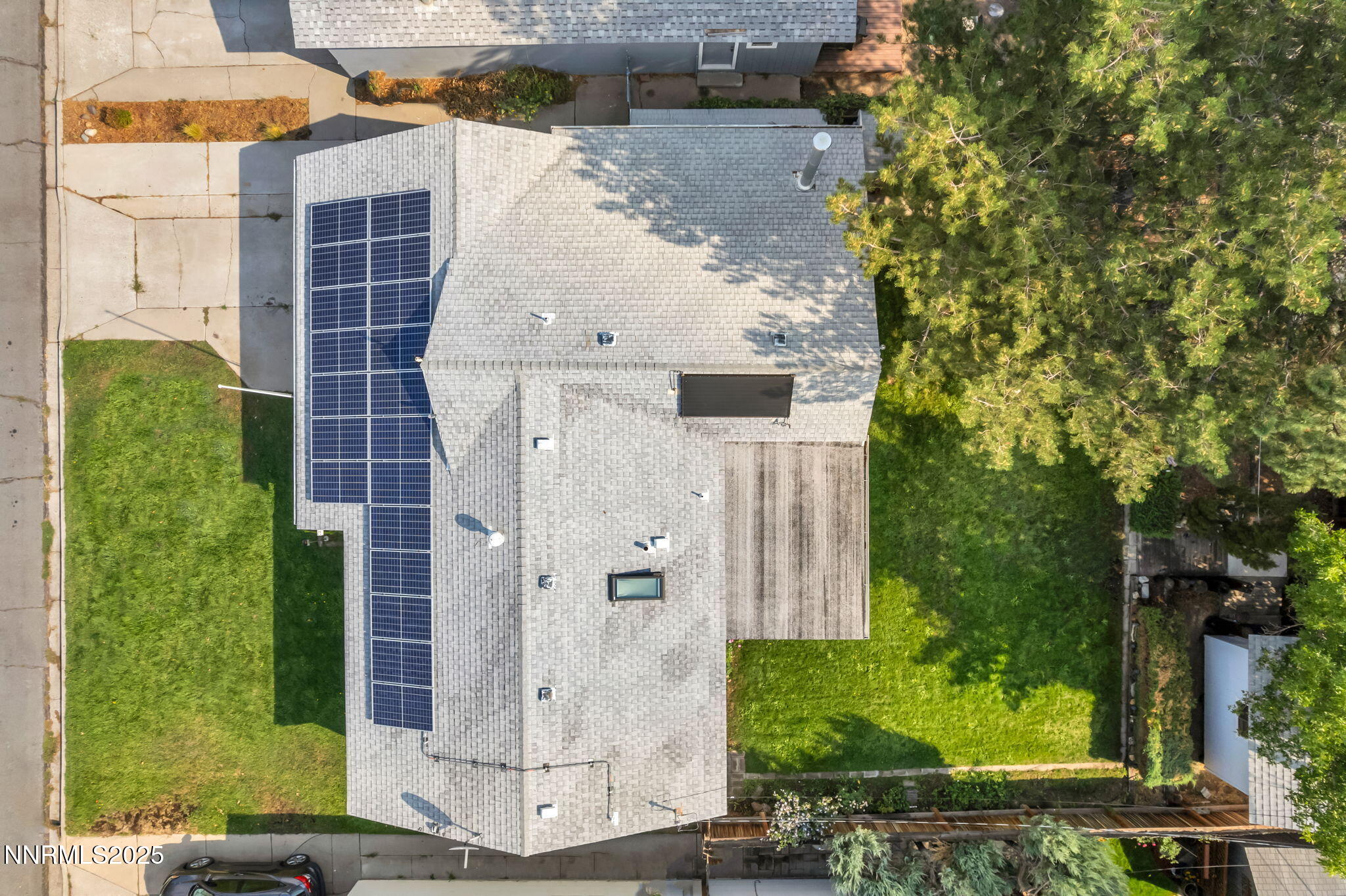 Carson City, Nevada 89703, United States, 3 Bedrooms Bedrooms, ,1 BathroomBathrooms,Residential,Pending,200008