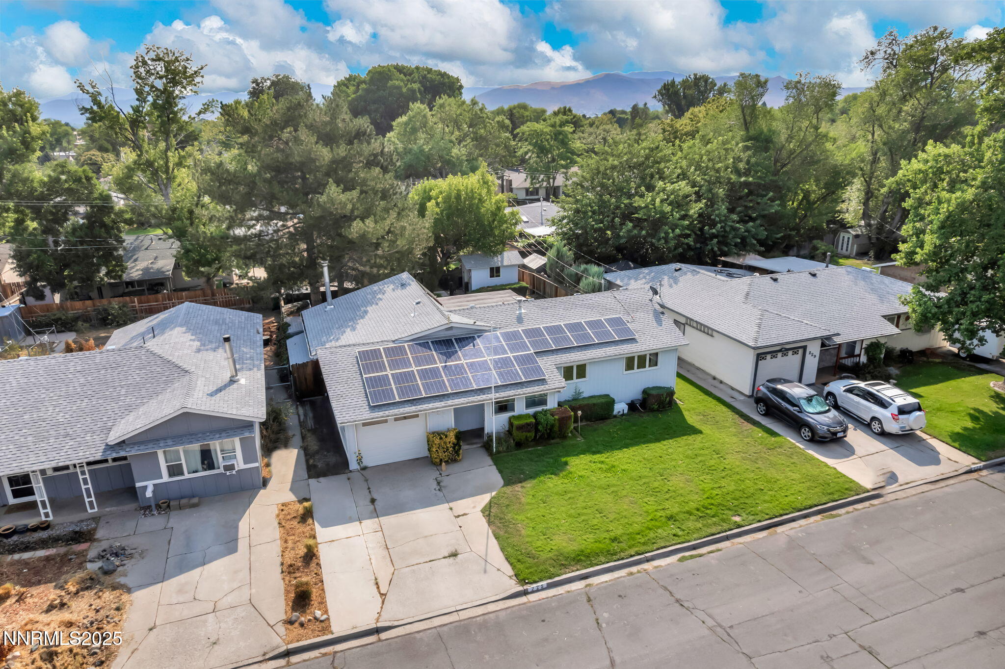 Carson City, Nevada 89703, United States, 3 Bedrooms Bedrooms, ,1 BathroomBathrooms,Residential,Pending,200008