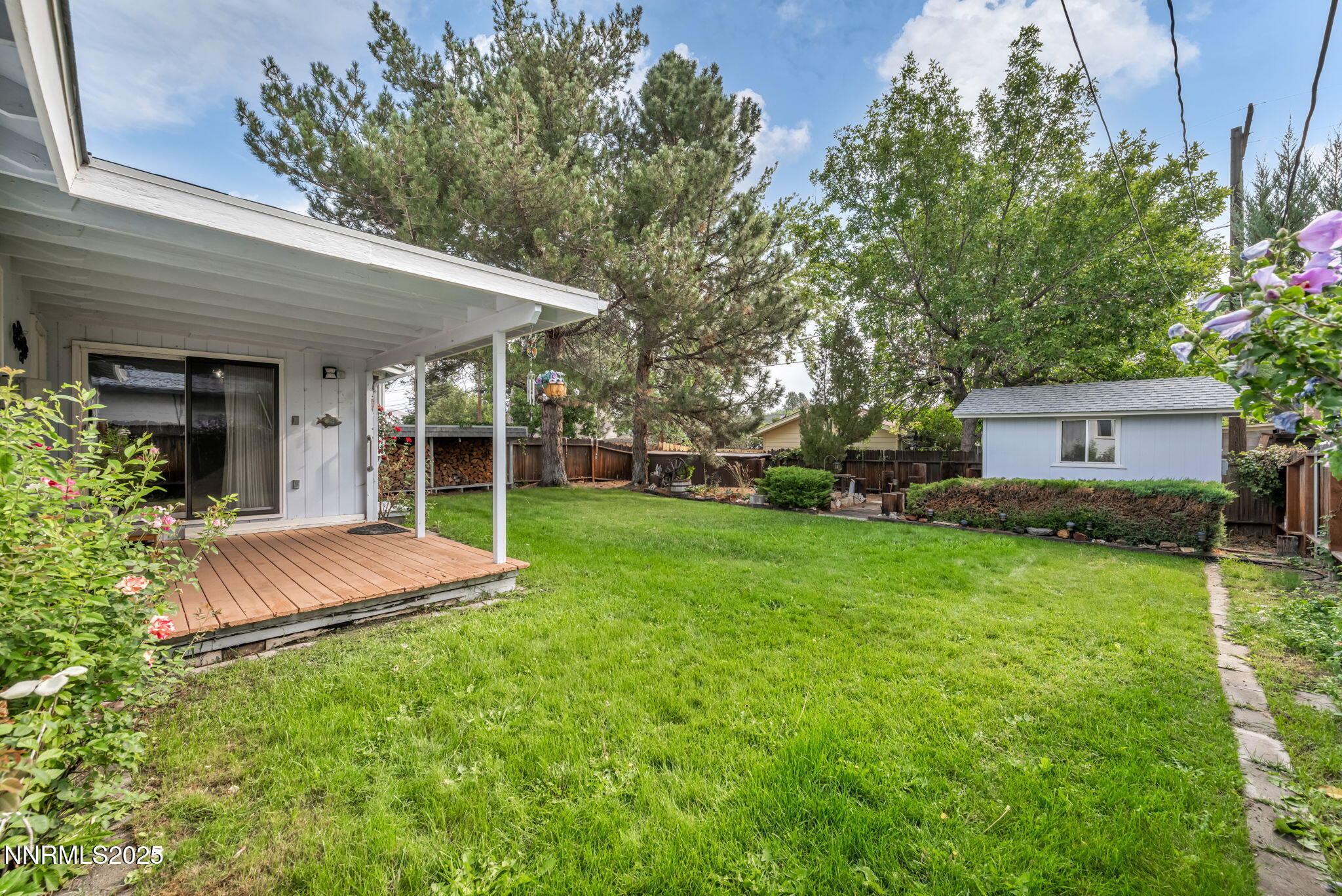 Carson City, Nevada 89703, United States, 3 Bedrooms Bedrooms, ,1 BathroomBathrooms,Residential,Pending,200008