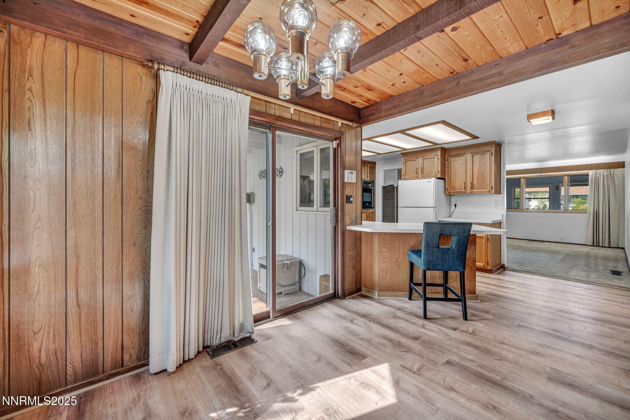 Carson City, Nevada 89703, United States, 3 Bedrooms Bedrooms, ,1 BathroomBathrooms,Residential,Pending,200008