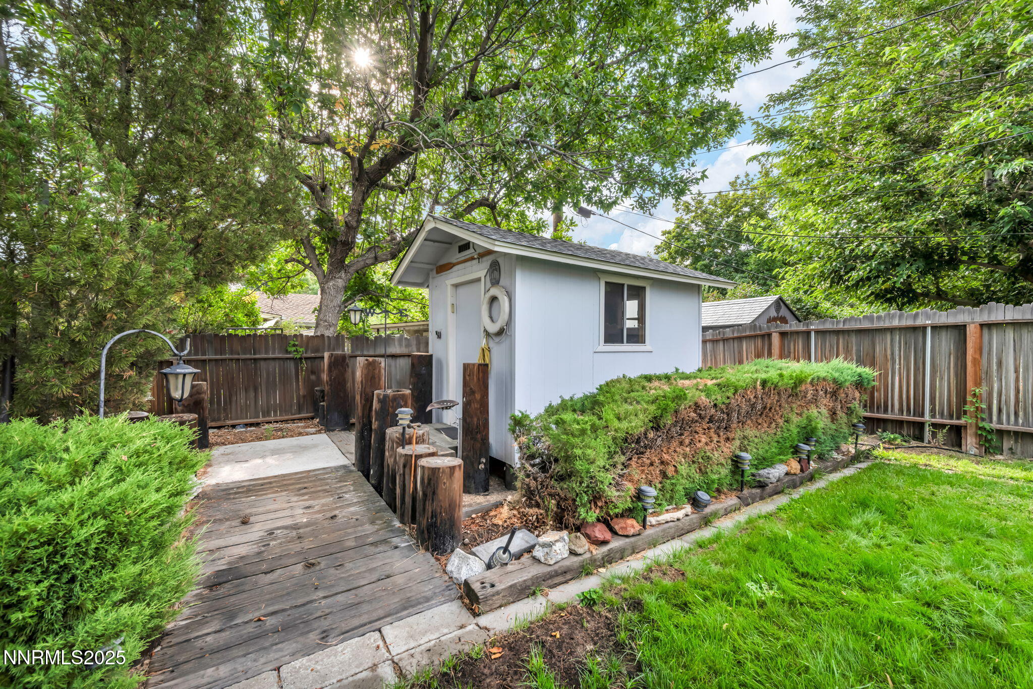 Carson City, Nevada 89703, United States, 3 Bedrooms Bedrooms, ,1 BathroomBathrooms,Residential,Pending,200008