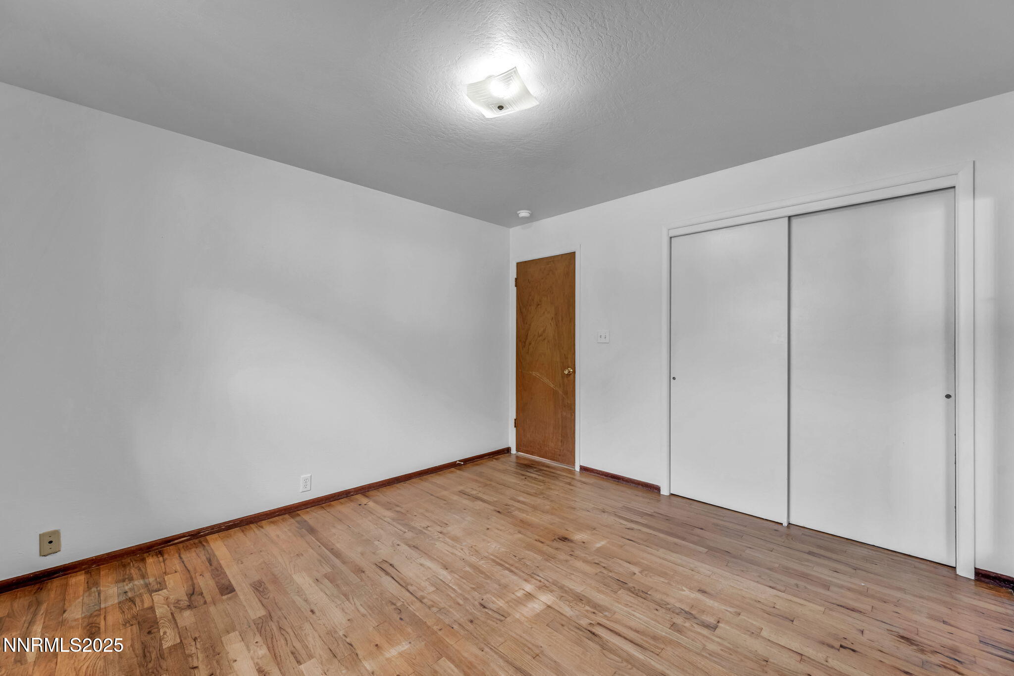 Carson City, Nevada 89703, United States, 3 Bedrooms Bedrooms, ,1 BathroomBathrooms,Residential,Pending,200008