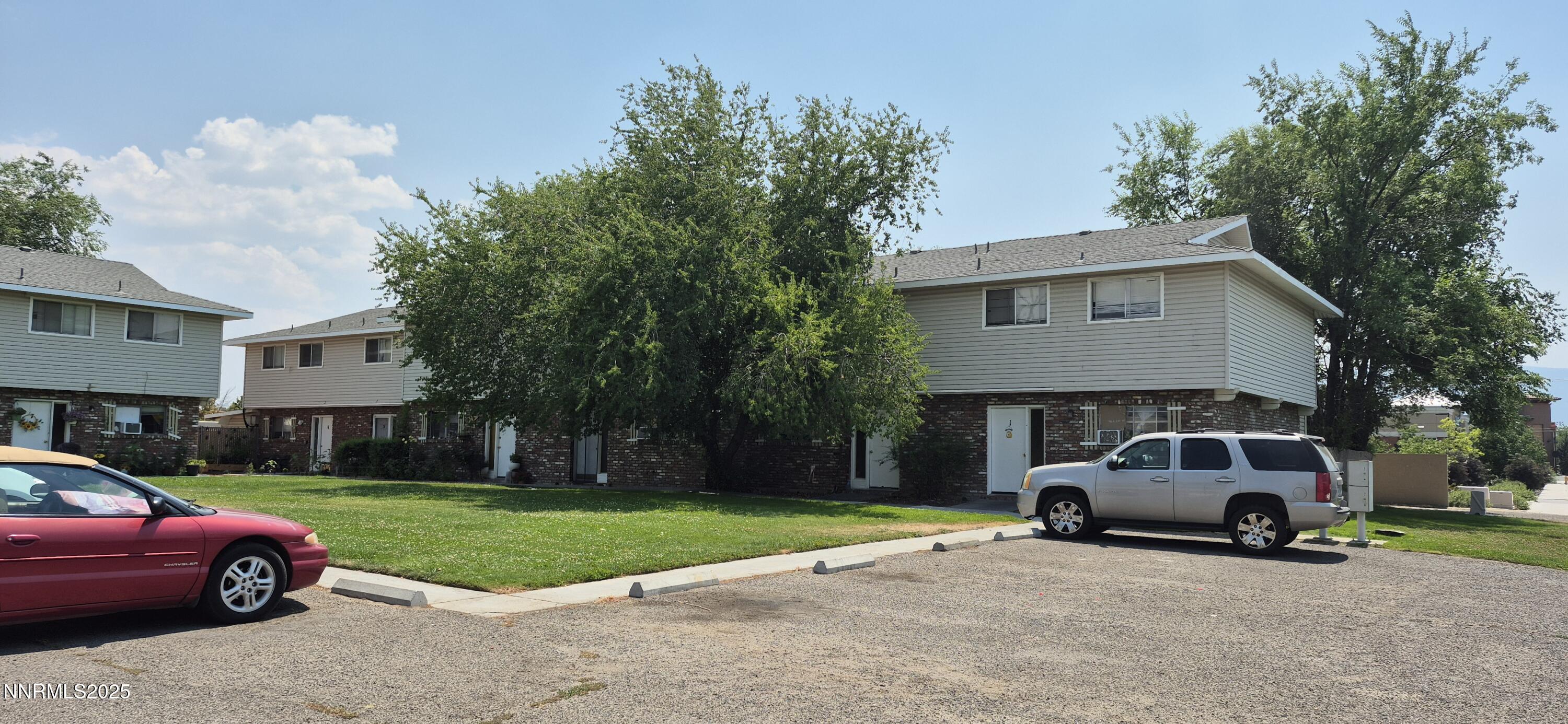 1375, 1379, 1385 Lampe Drive