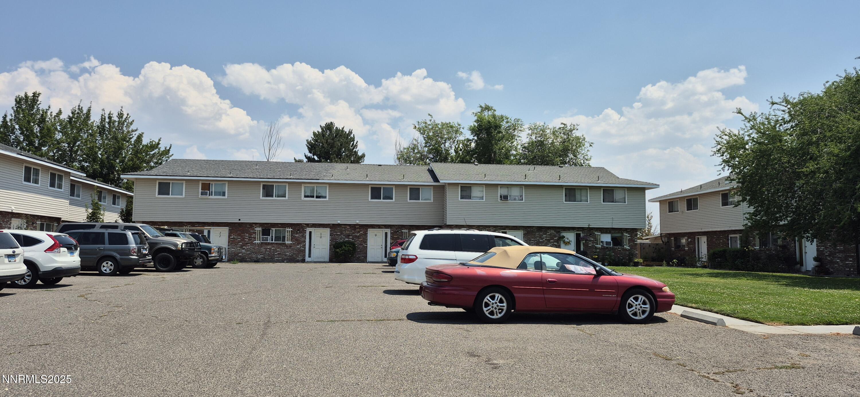 1375, 1379, 1385 Lampe Drive