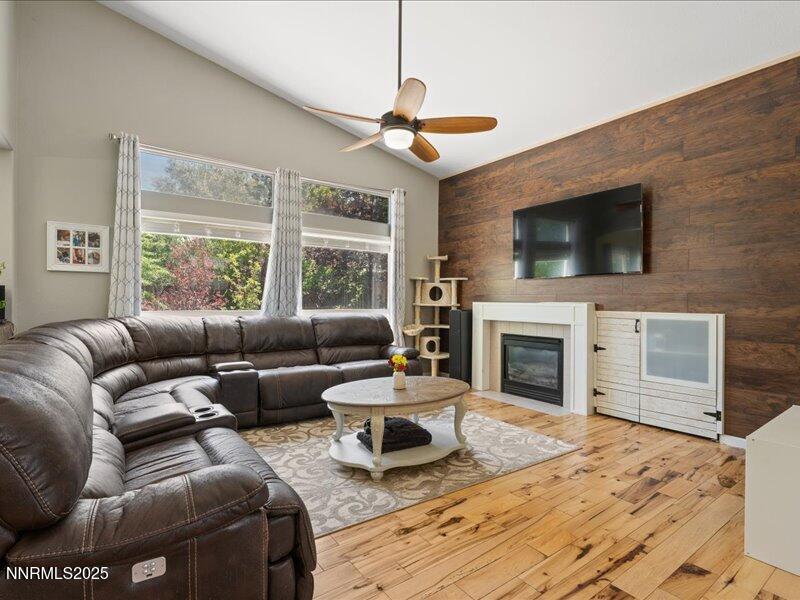 07-9542 Angel Falls Drive Reno NV 89506