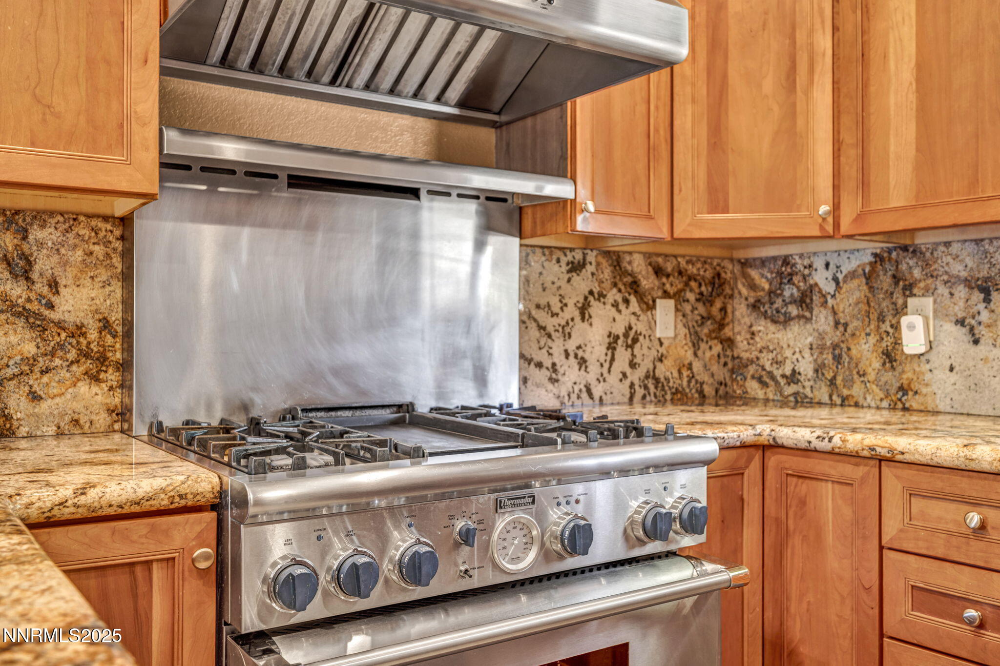 52-web-or-mls-285-lemming-dr